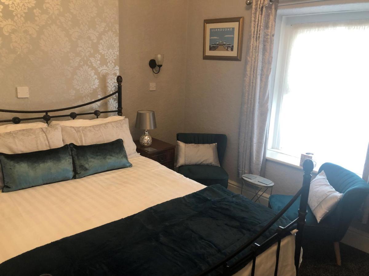 Adcote House (Adults Only) Hotel Llandudno Luaran gambar